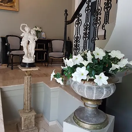 بيت ضيافة Maison Elysee سيبيو
